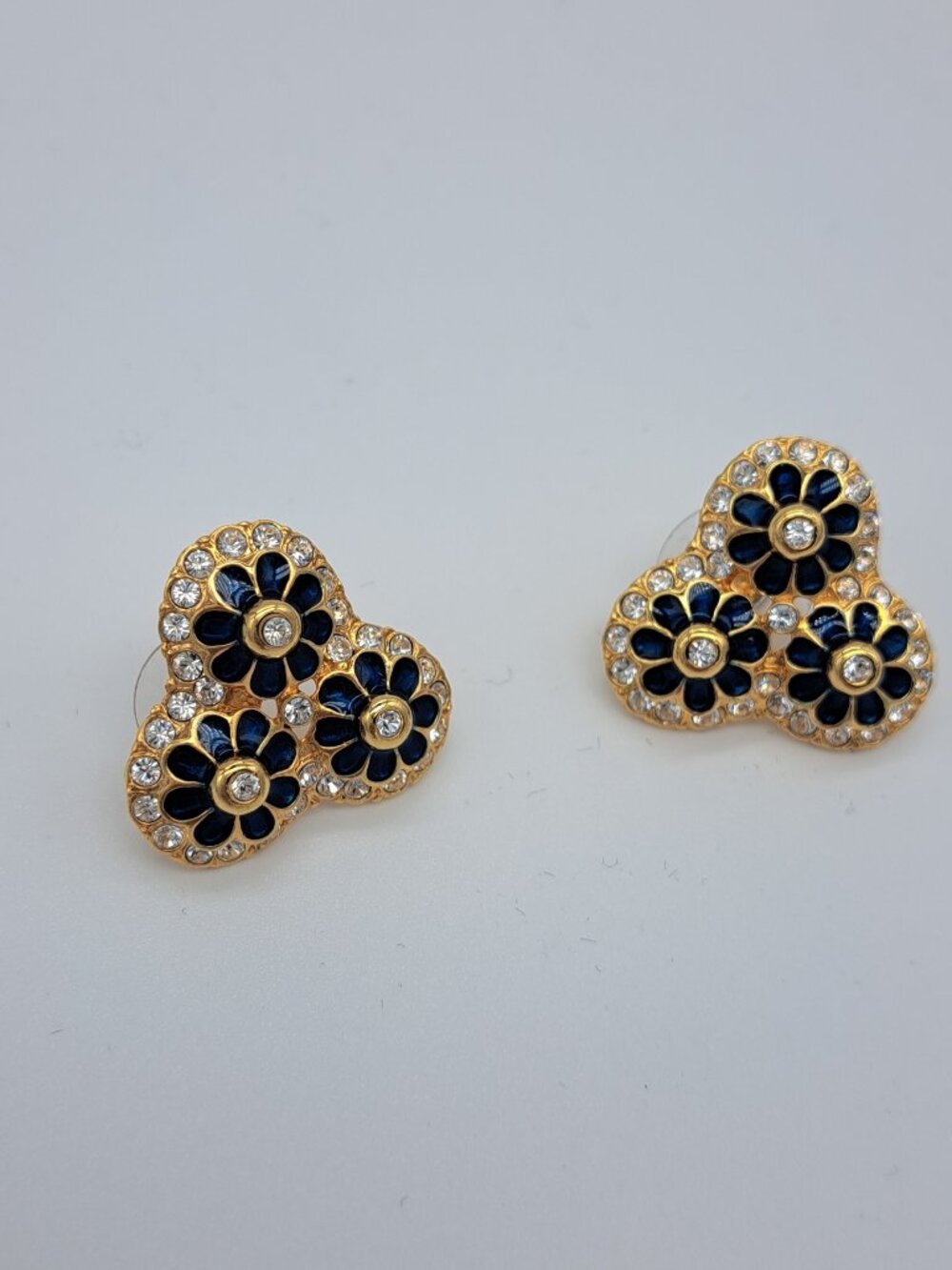 Jackie Kennedy, Camrose & Kross Blue/Gold Tri-Flower Earrings